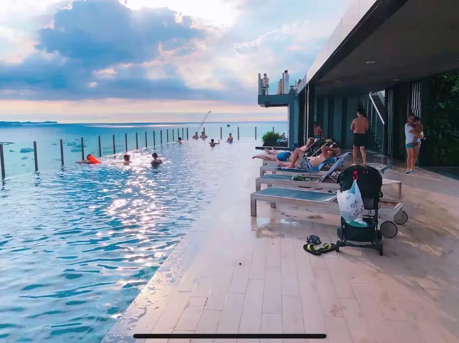 Sea View & Infinity Pool Best Of Pattaja Kültér fotó