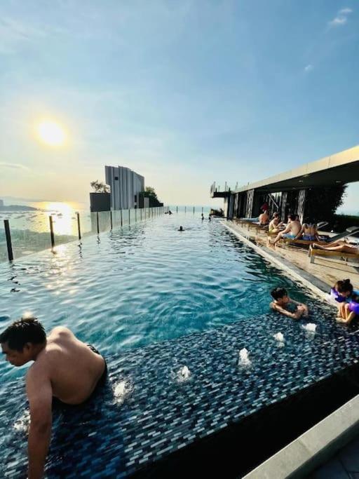 Sea View & Infinity Pool Best Of Pattaja Kültér fotó